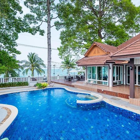 Rimlay Beachfront Pool Villa Sattahip Eksteriør billede